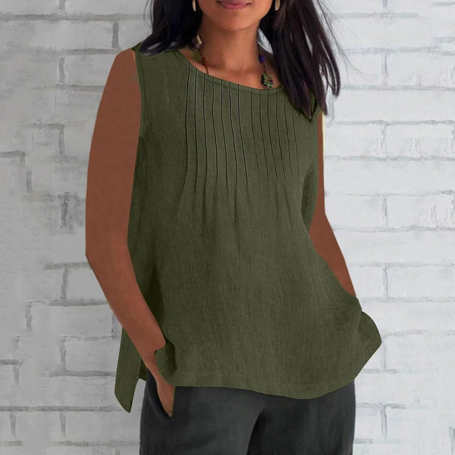 Linen Tank Tops for Women Cotton Gauze Crewneck Pleated Front Sleeveless Plus Size Summer Shirts with Side Slit