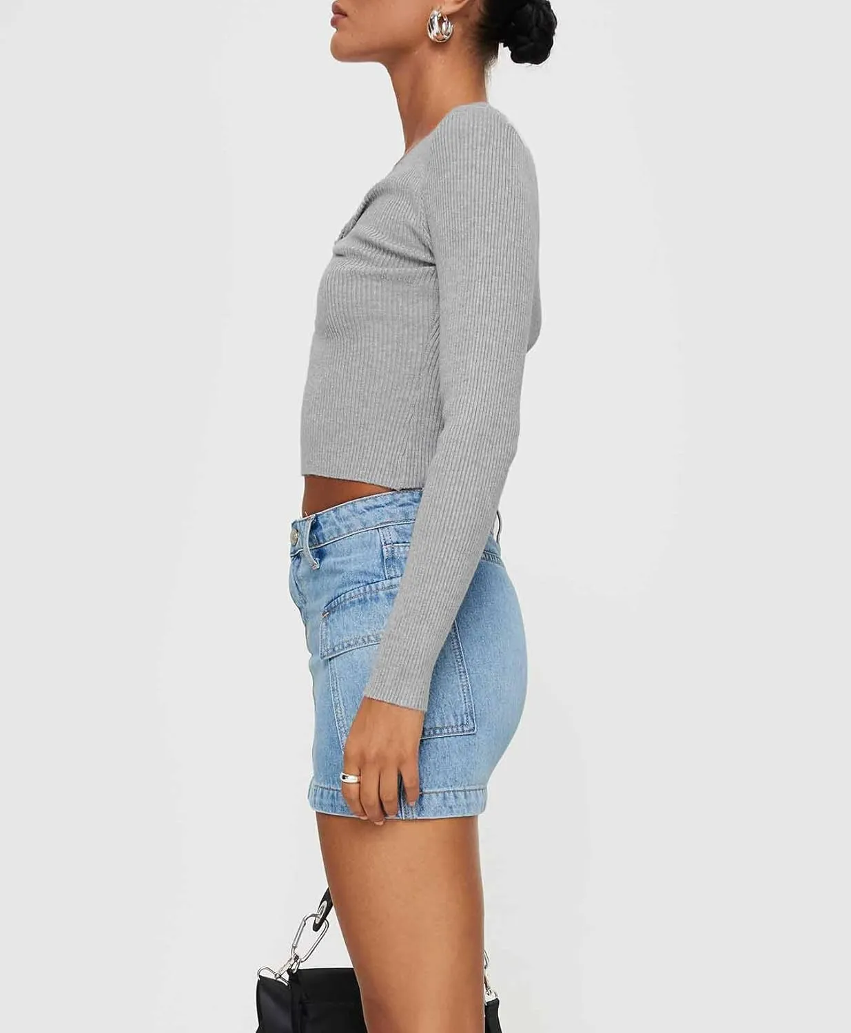 Women Denim Cargo Skirt with Pockets Y2k Low Waisted Mini Skirts Mid Rise Short Jean Skirt Streetwear