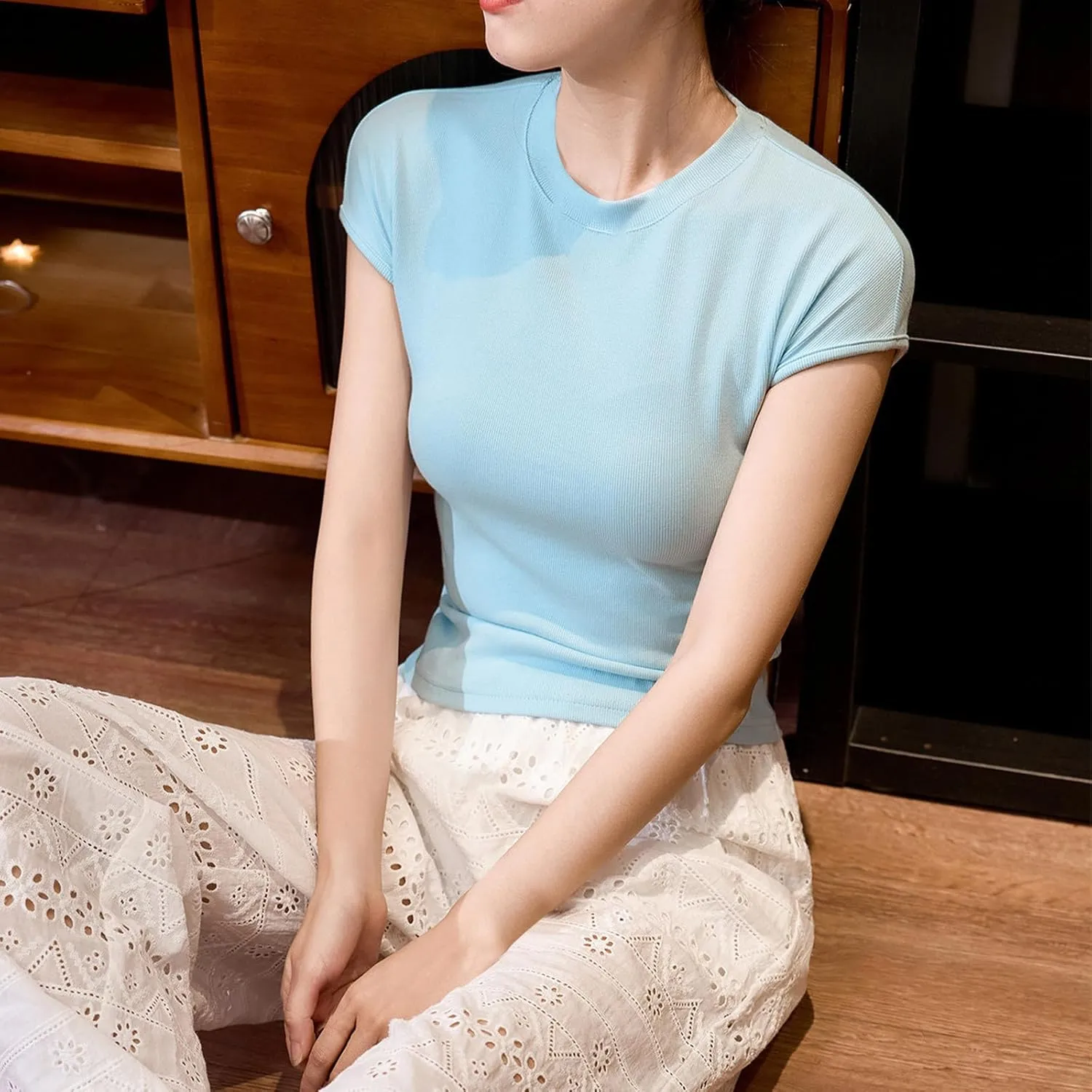 Womens Summer Versatile Tops Casual Slim Comfy Home T-Shirts Cap Sleeves Round Neck Solid Color Tee Shirts 2025